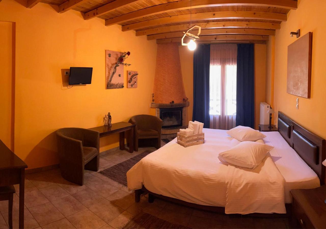 Guesthouse Teloni 비티나 외부 사진