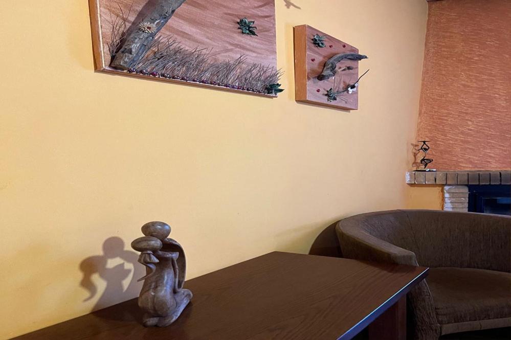 Guesthouse Teloni 비티나 외부 사진